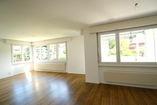 GROSSEN IMMOBILIEN - 3.5-Zimmer-Wohnung mit grossem Balkon und direktem Gartenzugang in Thierachern 5