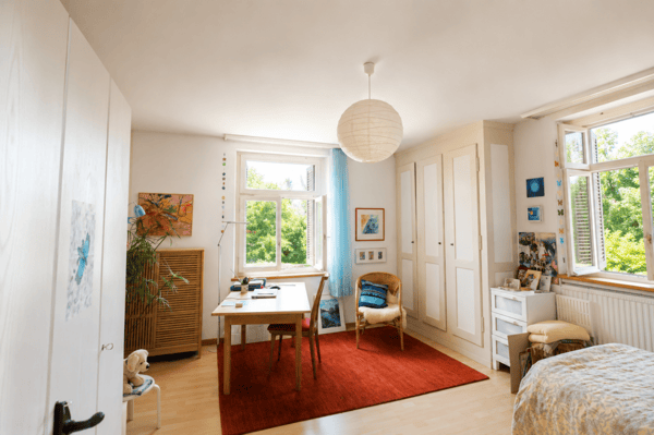 GROSSEN IMMOBILIEN - Freistehendes Einfamilienhaus mit Werkstatt, Atelier oder Praxis 8