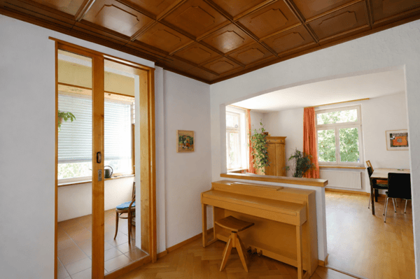 GROSSEN IMMOBILIEN - Freistehendes Einfamilienhaus mit Werkstatt, Atelier oder Praxis 6