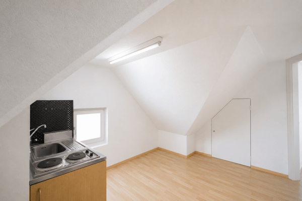 GROSSEN IMMOBILIEN - Freistehendes Einfamilienhaus mit Werkstatt, Atelier oder Praxis 10