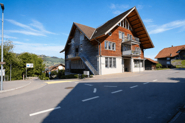 GROSSEN IMMOBILIEN - 5.5 Zimmer- Maisonette Dachwohnung 6
