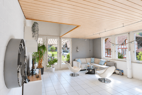 GROSSEN IMMOBILIEN - 5.5 Zimmer- Maisonette Dachwohnung 2