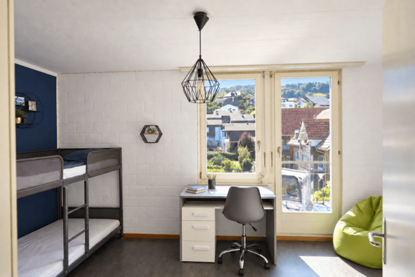 GROSSEN IMMOBILIEN - 5.5 Zimmer- Maisonette Dachwohnung 3