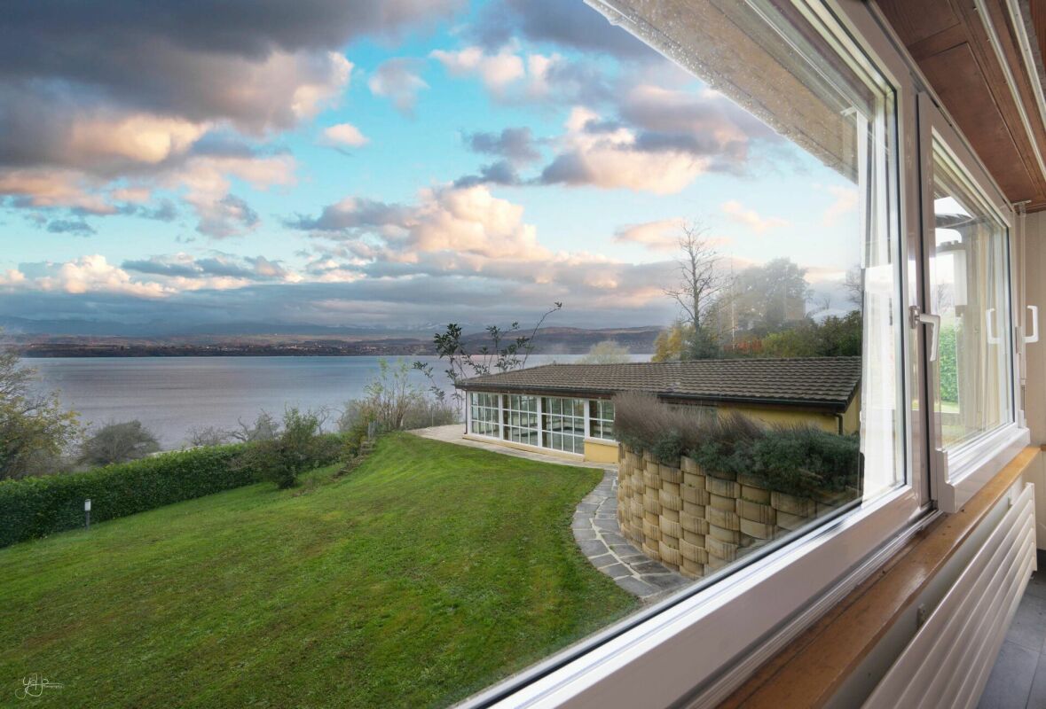 VENDU - Villa individuelle avec piscine et vue de rêve