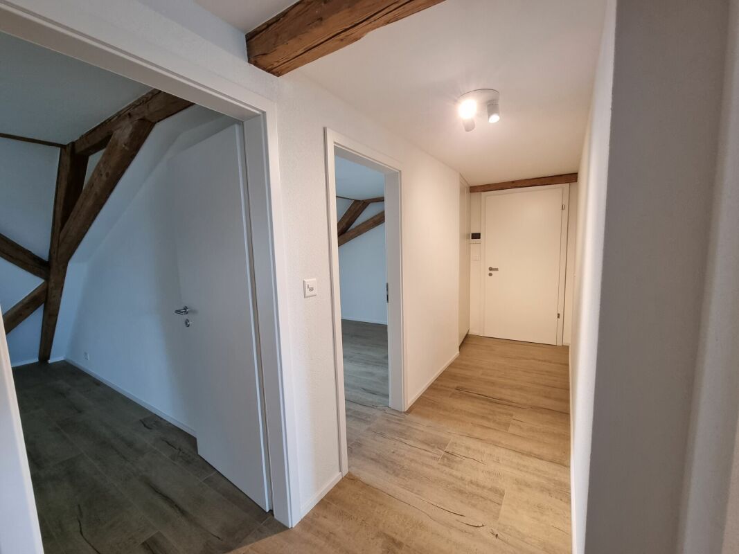 Appartement  de 2,5 pièces + espace sous comble