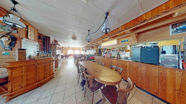 Hotel Pension Alpenrose mit 2 Restaurants und Skilift in Saxeten 9