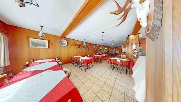 Hotel Pension Alpenrose mit 2 Restaurants und Skilift in Saxeten 8