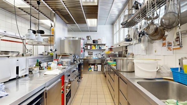 Restaurant/Bar im Zentrum von Burgdorf 9