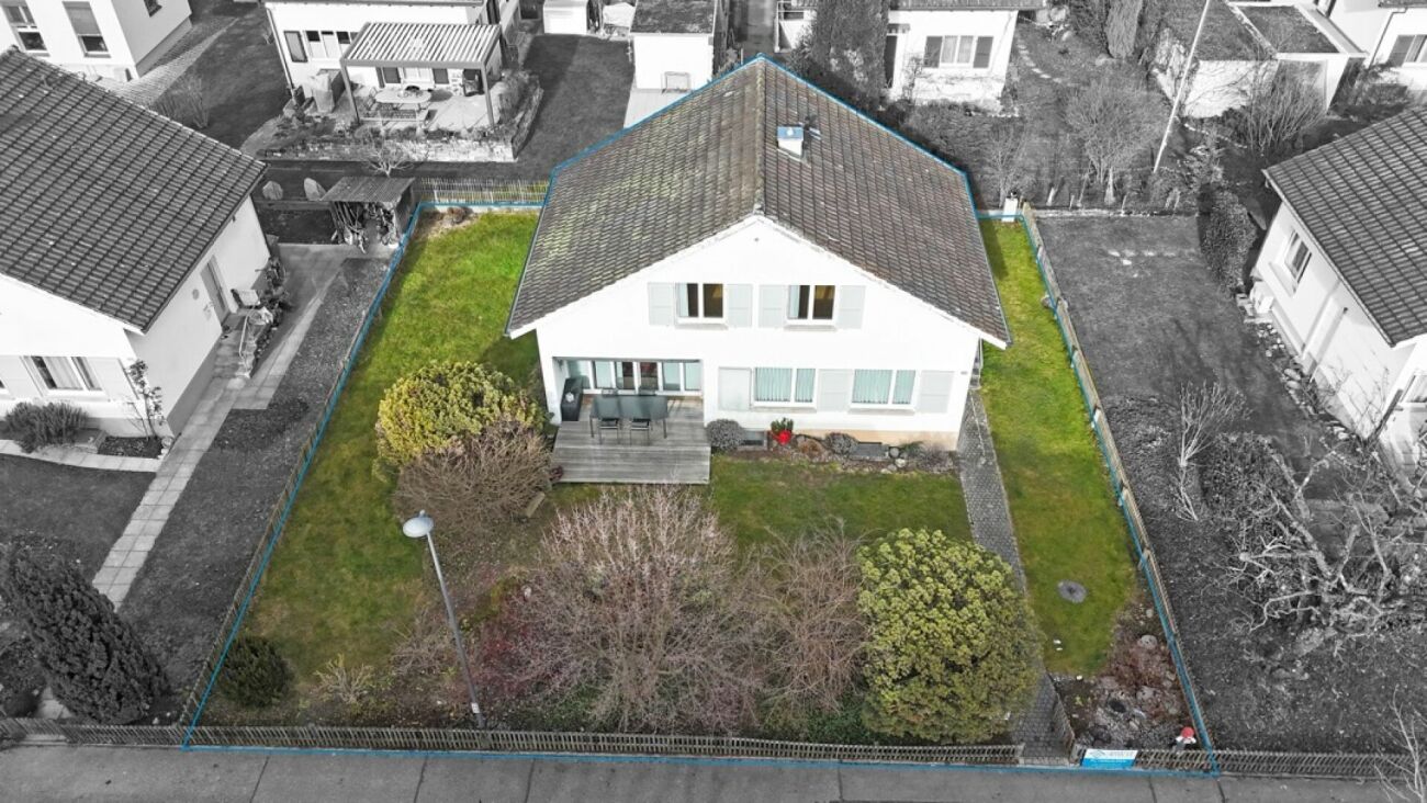 Freistehendes Zuhause mit viel Platz rund ums Haus