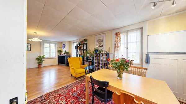 Einfamilienhaus mit Charakter und Potential 4