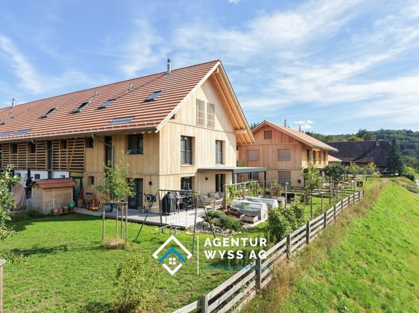 Modernes EFH mit vielseitigem Raumangebot