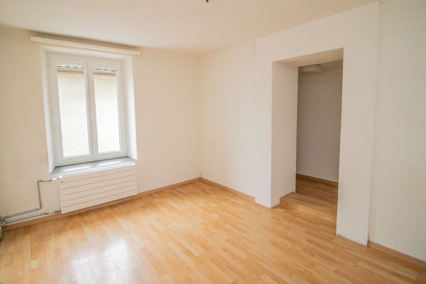 Erdgeschosswohnung mit frisch saniertem Badezimmer 3