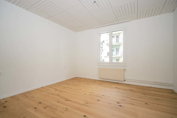 Wohnung mit eigenem Sitzplatz nahe Stadtzentrum zu vermieten 5