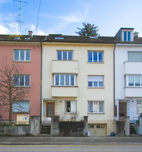Dachwohnung nahe Stadtzentrum und Rhein 1