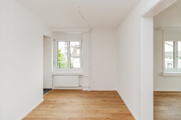 Moderne 3.5 Zimmer Wohnung mit Balkon 5