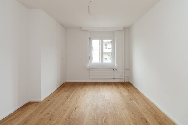 Moderne 3.5 Zimmer Wohnung mit Balkon 4