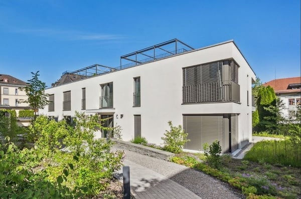 Wohnen im Neubau: 2.5 Zimmer-Wohnung im Erdgeschoss nahe Zentrum 1