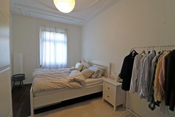 Grosszügige 3.5 Zimmer Wohnung mit Balkon an zentraler Lage 2