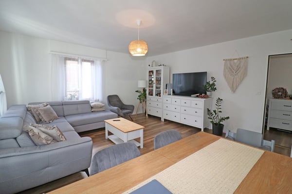 Charmante 4-Zimmer-Wohnung 1