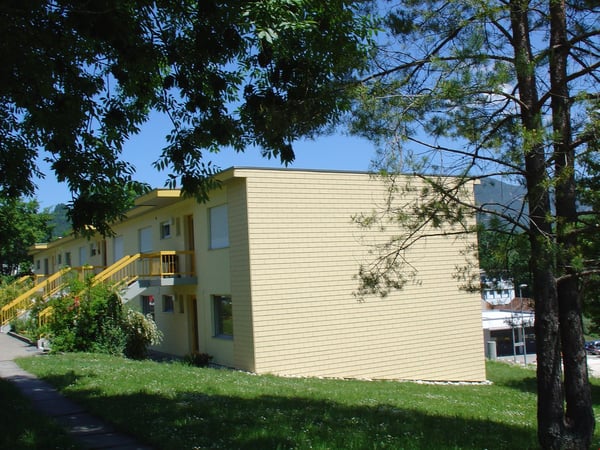 Appartement situé dans un quartier calme entouré de verdure. 11