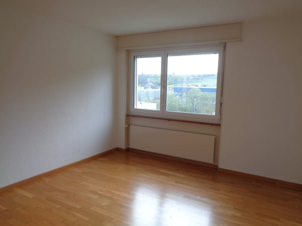 Appartement situé dans un quartier calme entouré de verdure. 5
