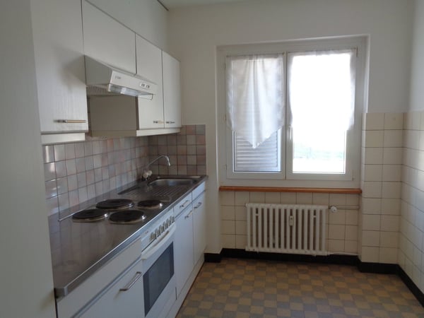 Appartement au 2e étage dans un immeuble proche du centre-ville. 1