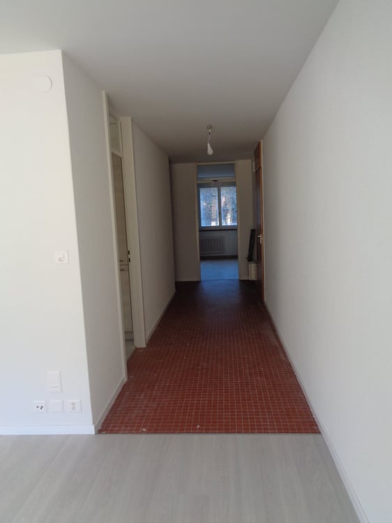 Grand appartement de 1.5 pièces proche du centre-ville. 14