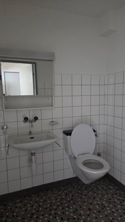Appartement adapté dans résidence pour personnes âgées. 7