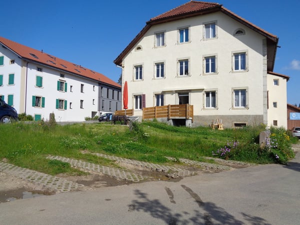 Appartement de 1.5 pièces proche du centre du village. 3