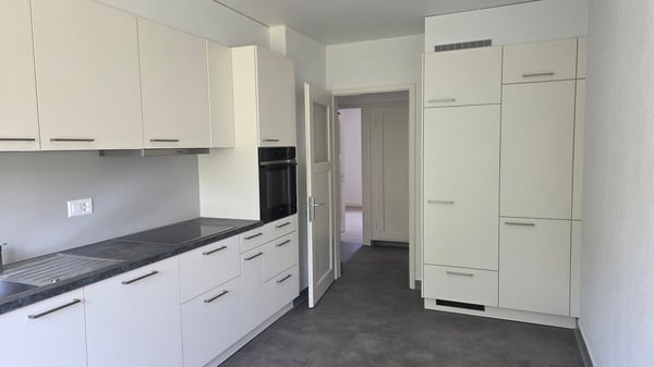 Appartement situé dans un petit immeuble de 3 étages. 3