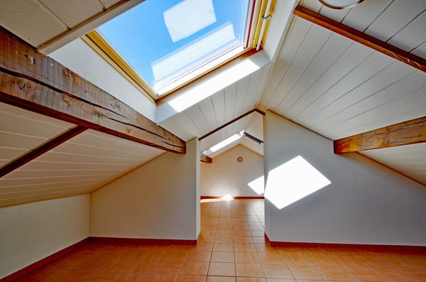 1.5 Zimmer Wohnung mit Gartenabteil und Garagenbox 9