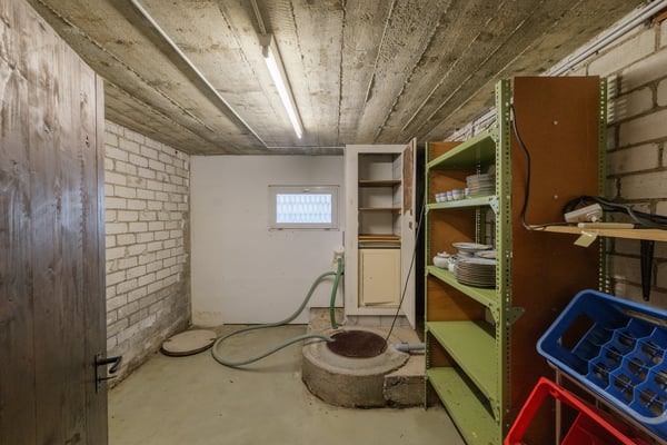 Charmantes 5-Zimmer-Einfamilienhaus in Studen – sofort verfügbar 16