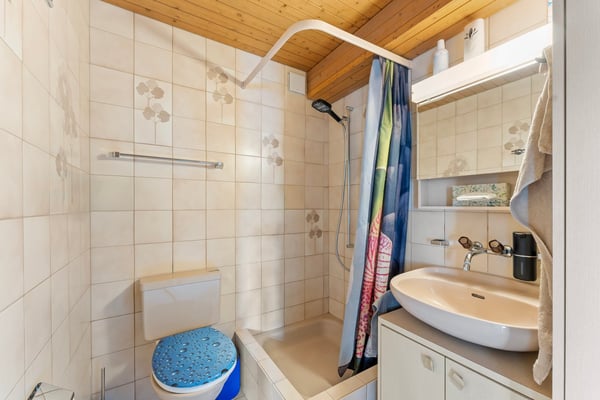 Grosszügige 5.5-Zimmer-Maisonettewohnung mit Cheminée und Weitsicht 32