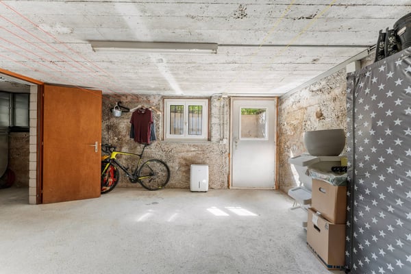 Freistehendes 7½-Zimmer-Einfamilienhaus mit viel Platz im Dorfkern von Busswil 14