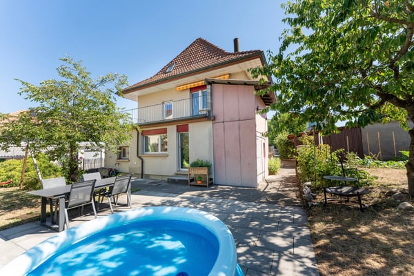 Freistehendes 7½-Zimmer-Einfamilienhaus mit viel Platz im Dorfkern von Busswil 16