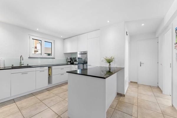 Freistehendes 7½-Zimmer-Einfamilienhaus mit viel Platz im Dorfkern von Busswil 5
