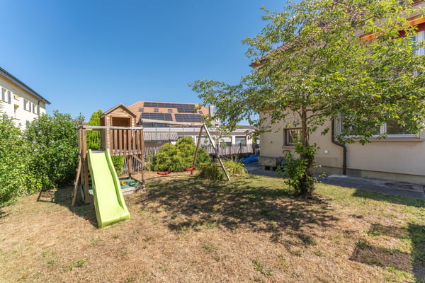 Freistehendes 7½-Zimmer-Einfamilienhaus mit viel Platz im Dorfkern von Busswil 17