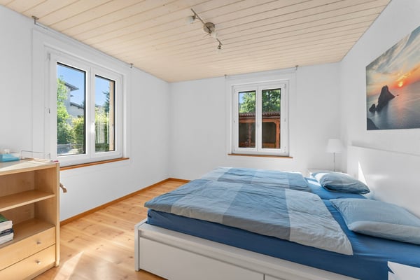 Freistehendes 7½-Zimmer-Einfamilienhaus mit viel Platz im Dorfkern von Busswil 7