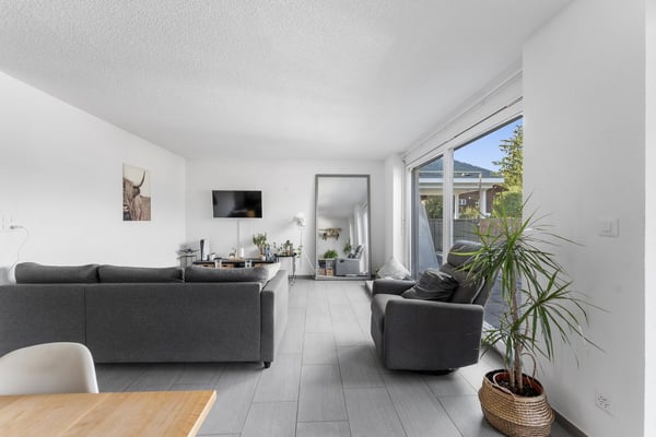 Attique 4.5 pièces, terrasse 29 m², vue Jura | 4.5-Zi.-Attika mit Terrasse 5