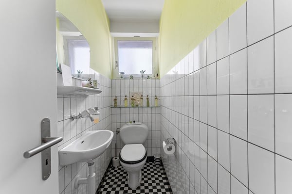 Attika mit 93 m² Terrasse an der Zihl | Attique avec terrasse de 93 m² 19