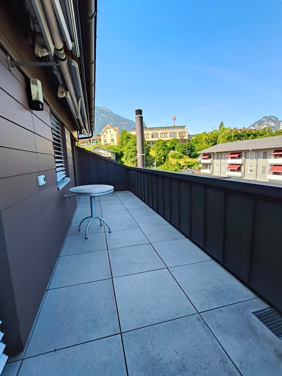Einmalige Gelegenheit - Geräumige 7.5-Zimmer-Attikawohnung mit Panoramablick in Spiez 30
