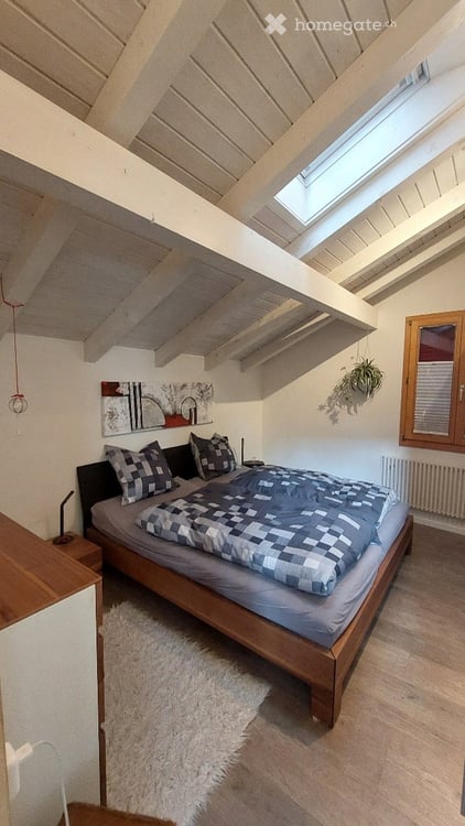 Charmante 5.5-Zimmer-Altbauwohnung mit traumhaftem Seeblick in Brienz 6