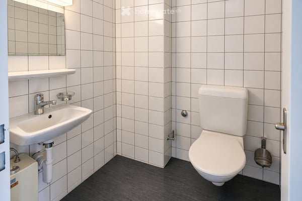 Gewerbefläche mit Schaufensterfront an zentraler Lage in Worb 11
