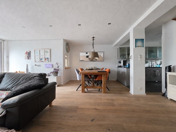 4.5-Zimmer-REFH an TOP-Lage in Niederwangen b. Bern 3