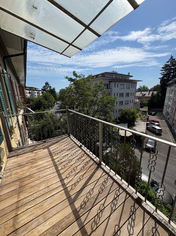 Helle 3-Zimmer-Wohnung mit Balkon und schöner Aussicht in Bern-Länggasse 9