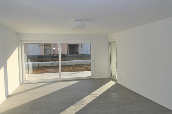 2.5 Zimmer Wohnung mit Gartenanteil 2