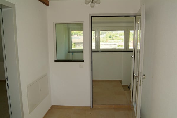 offene Dachwohnung am Dorfrand, im Grünen 8