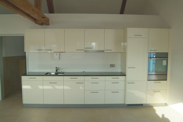 offene Dachwohnung am Dorfrand, im Grünen 6