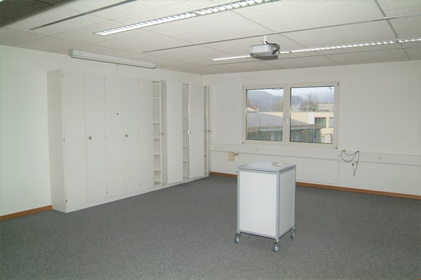 ruhiges Büro/Atelier mit guter Verkehrsanbindung 2