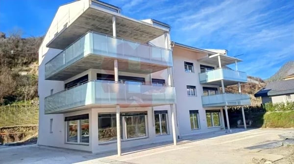 Luxurious Living in Scenic Conthey 1